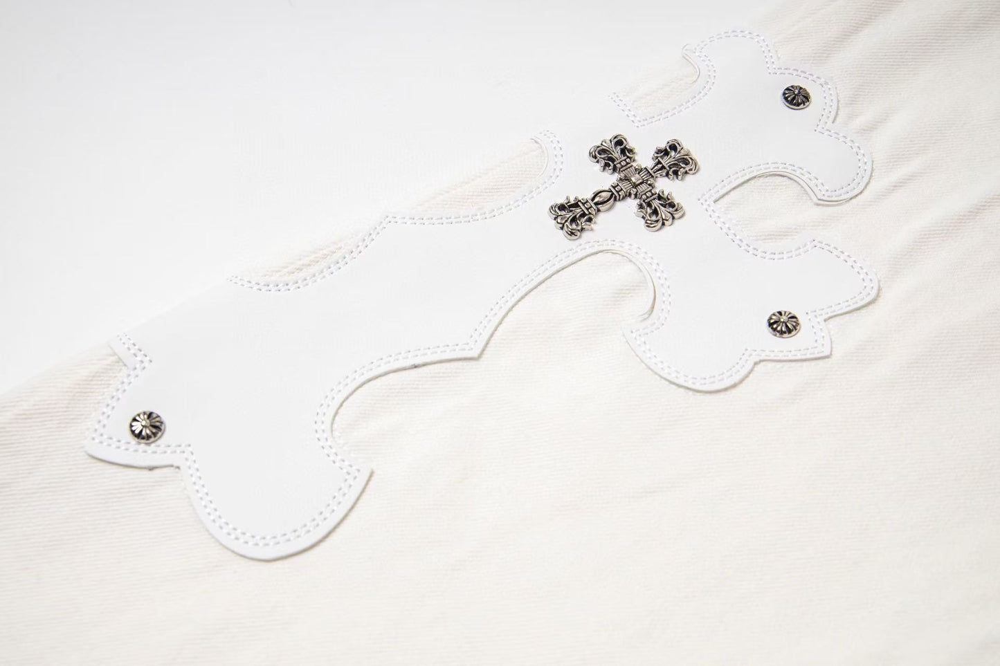 White Washed Jeans with Chrome Hearts Leather Cross Embroidery Couple Loose Fit Denim Fashion
