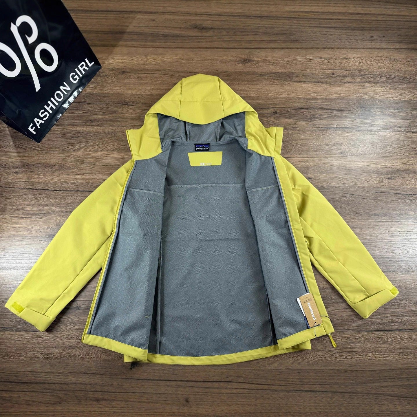 outdoor Soft Shell Outdoor Windproof Waterproof Jacket, Hooded Jacket