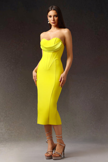 Suku ärmelloses Midikleid mit Fischgrätenmuster und Bandagen