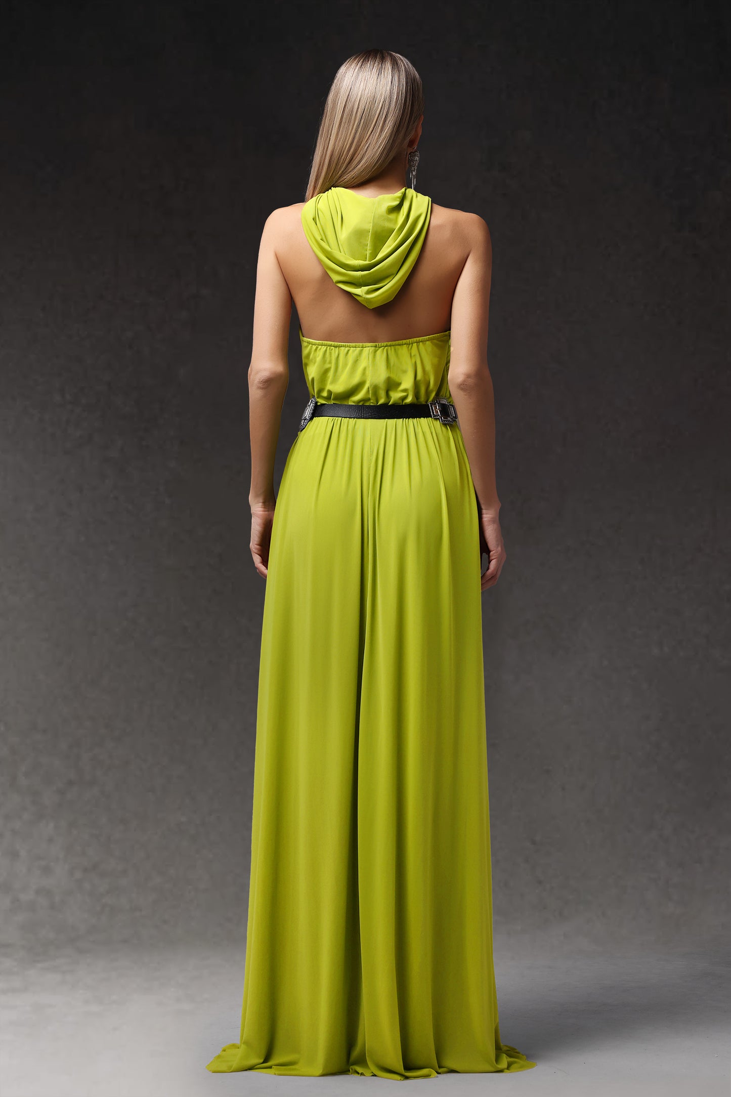 Ärmelloses Maxikleid von Naleza mit Blumenmuster und Schlitz