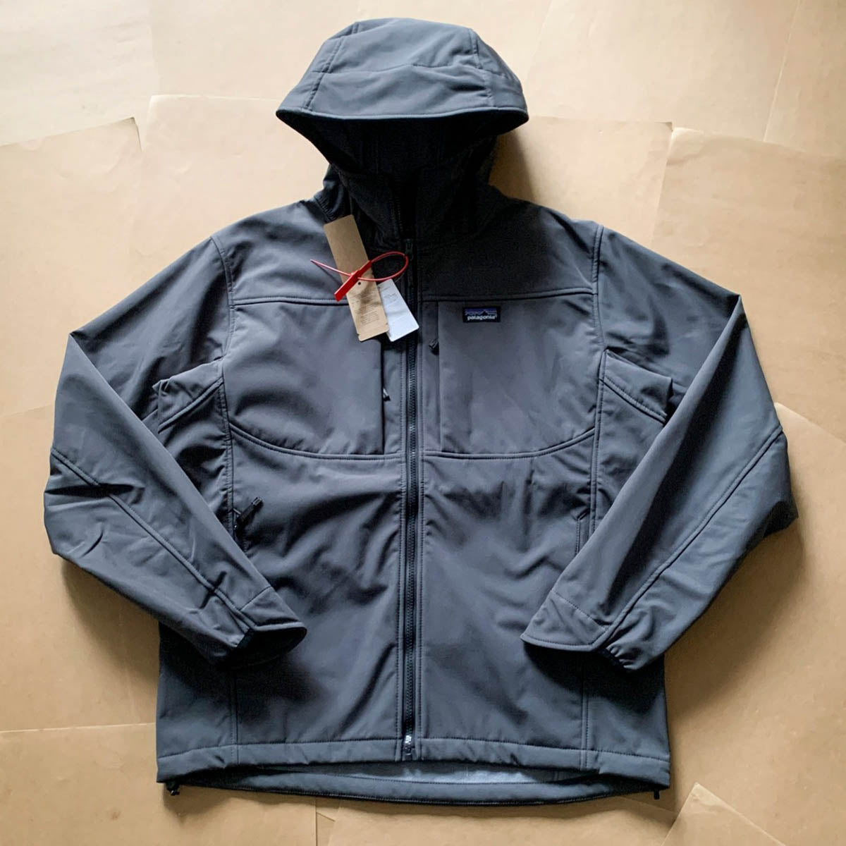 outdoor Fleece Jacket Outdoor Soft Shell Velvet Windproof and Water-repellent Hooded Jacket