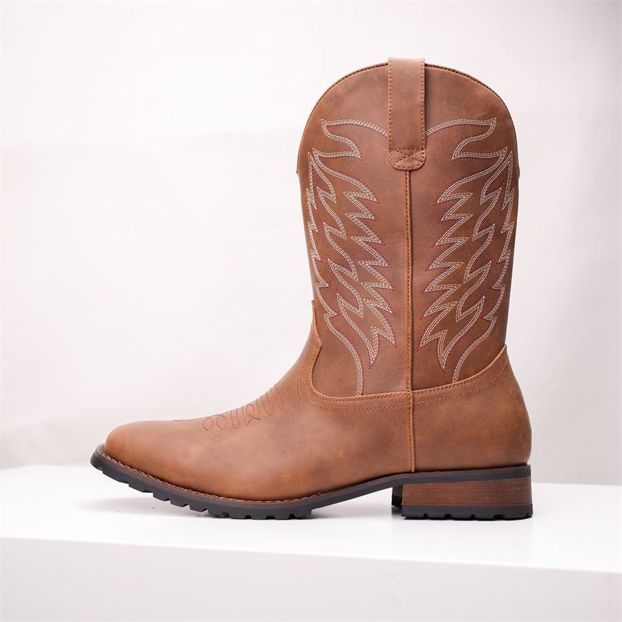 Classic Western Cowboy Boots With Intricate Stitching Design For Men