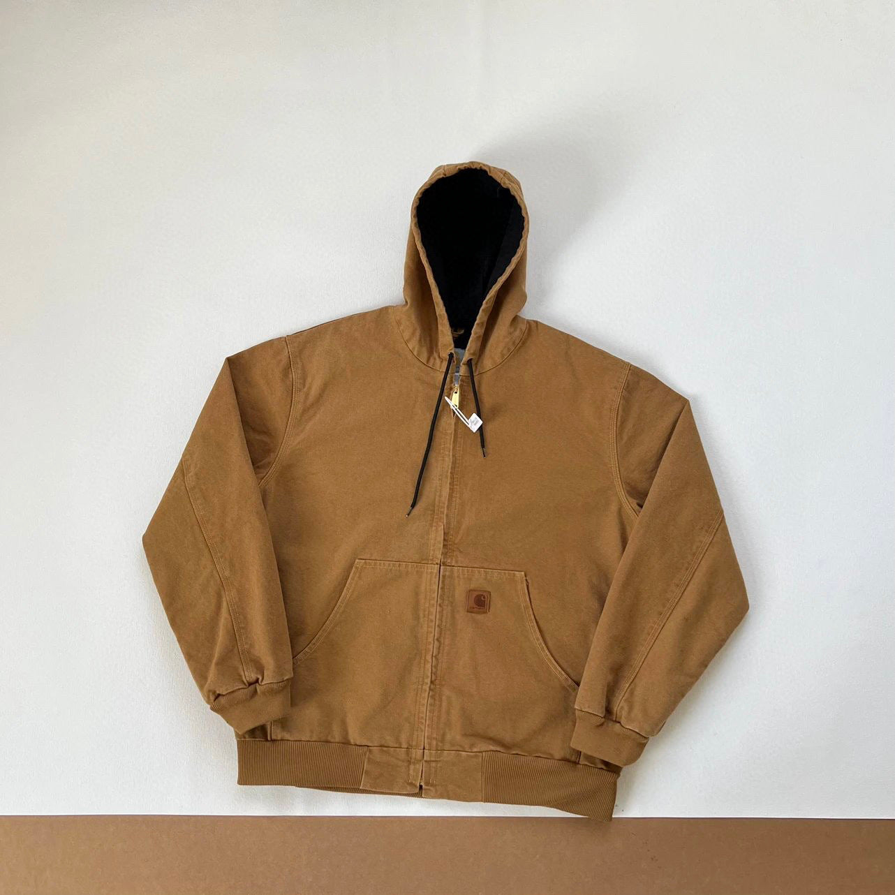 Carhartt J25 Heavyweight Washed J130 Hooded Jacket, American Vintage Distressed Style