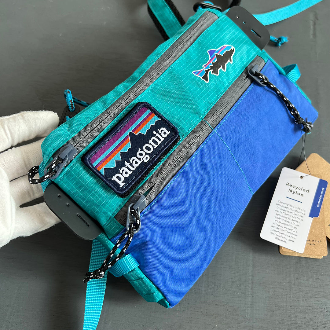 Terravia Mini Hip Pack 1L Lightweight 1-liter Hip Pack Black Color