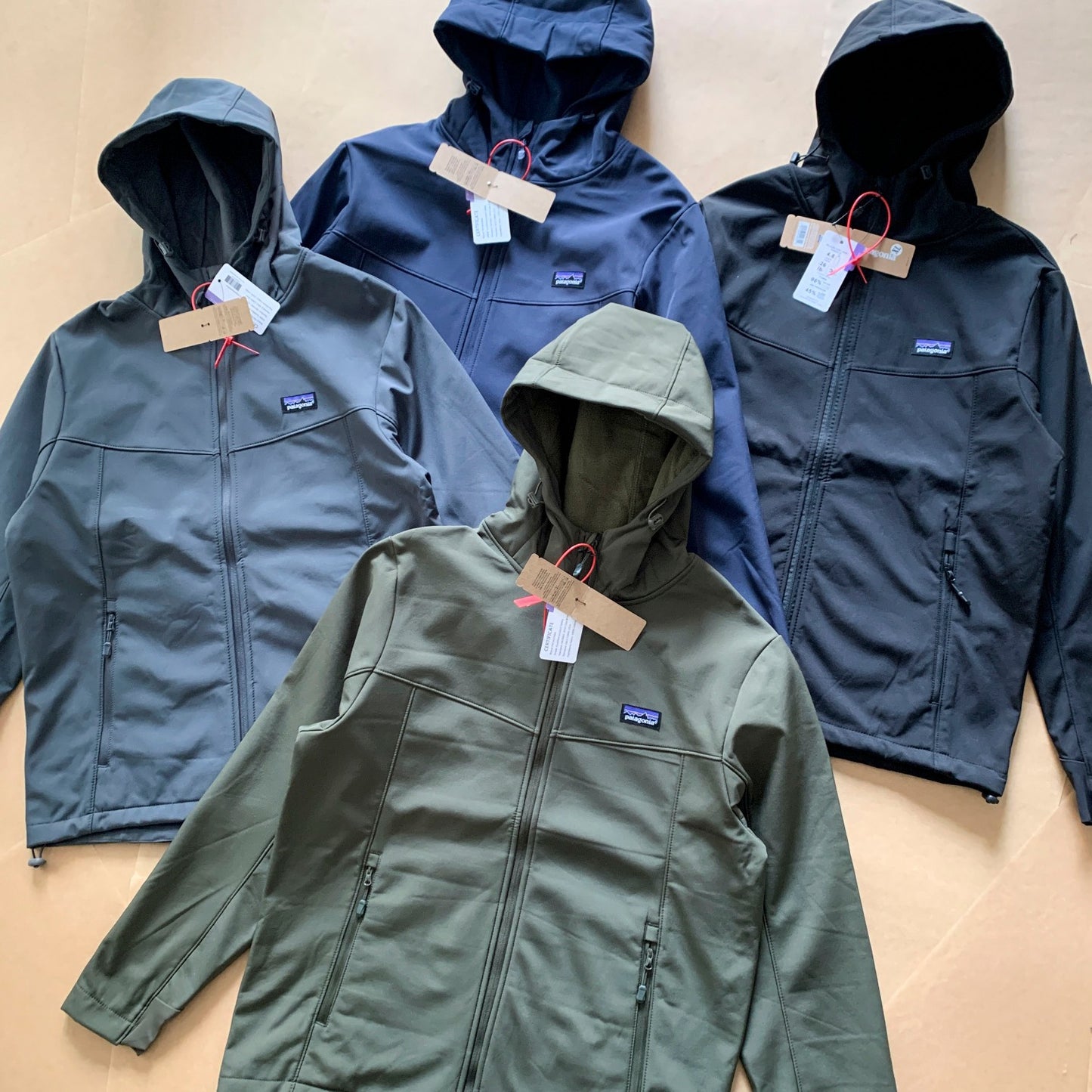 outdoor Outdoor Soft Shell Plus Fleece Windproof and Water-resistant Hooded Jacket