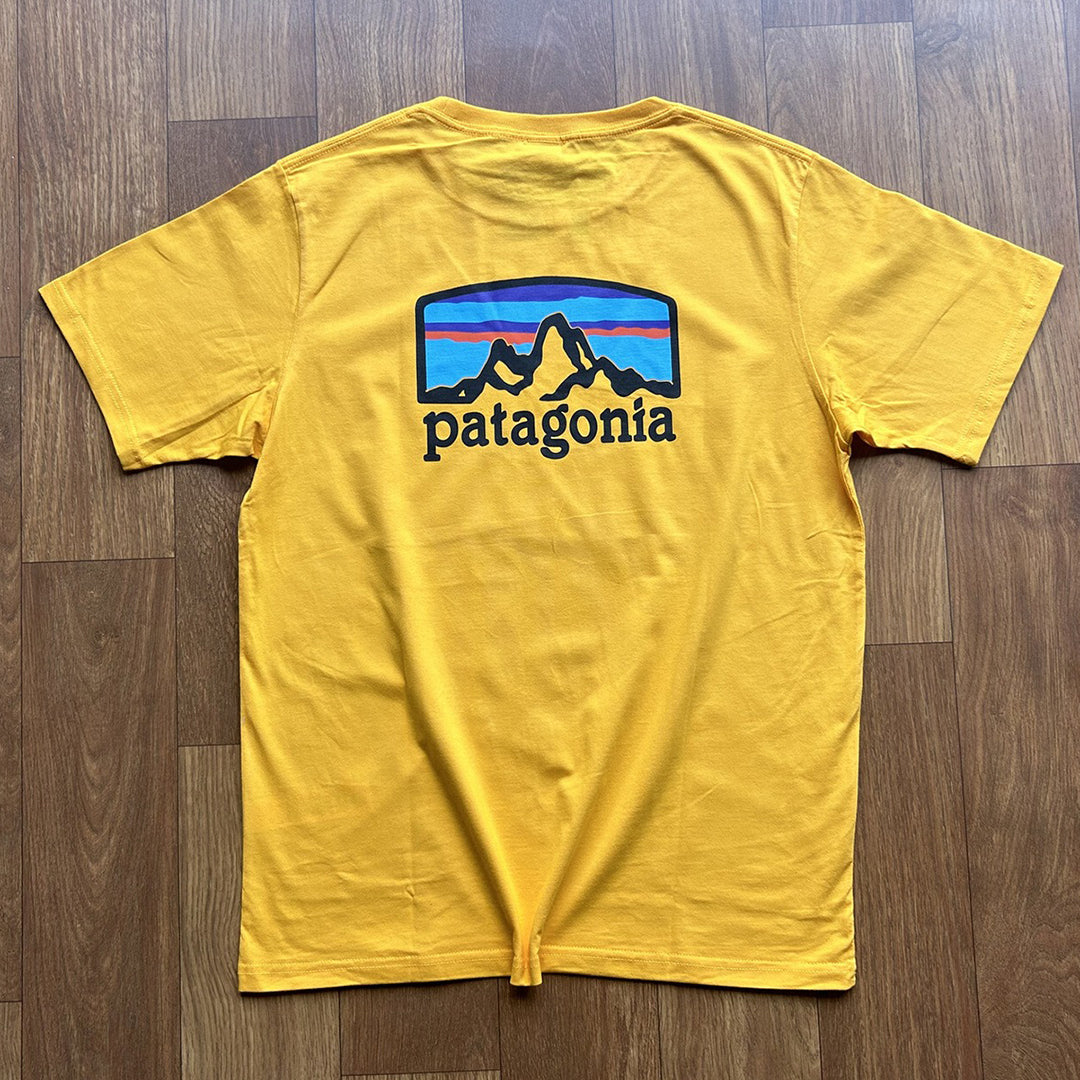 Patagonia Responsibili-Tee Mountain Print Outdoor Cotton Short Sleeves
