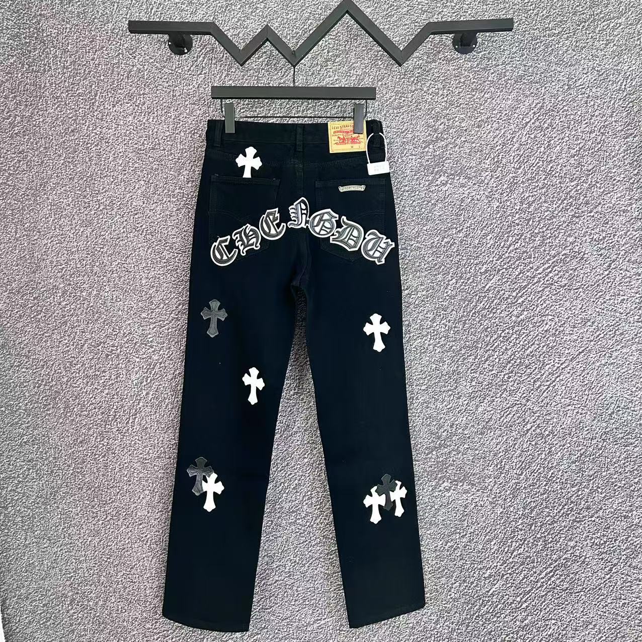 Cross Embroidered Distressed Denim Jeans Men Women Streetwear Loose Fit Vintage Washed Jeans Wholesale