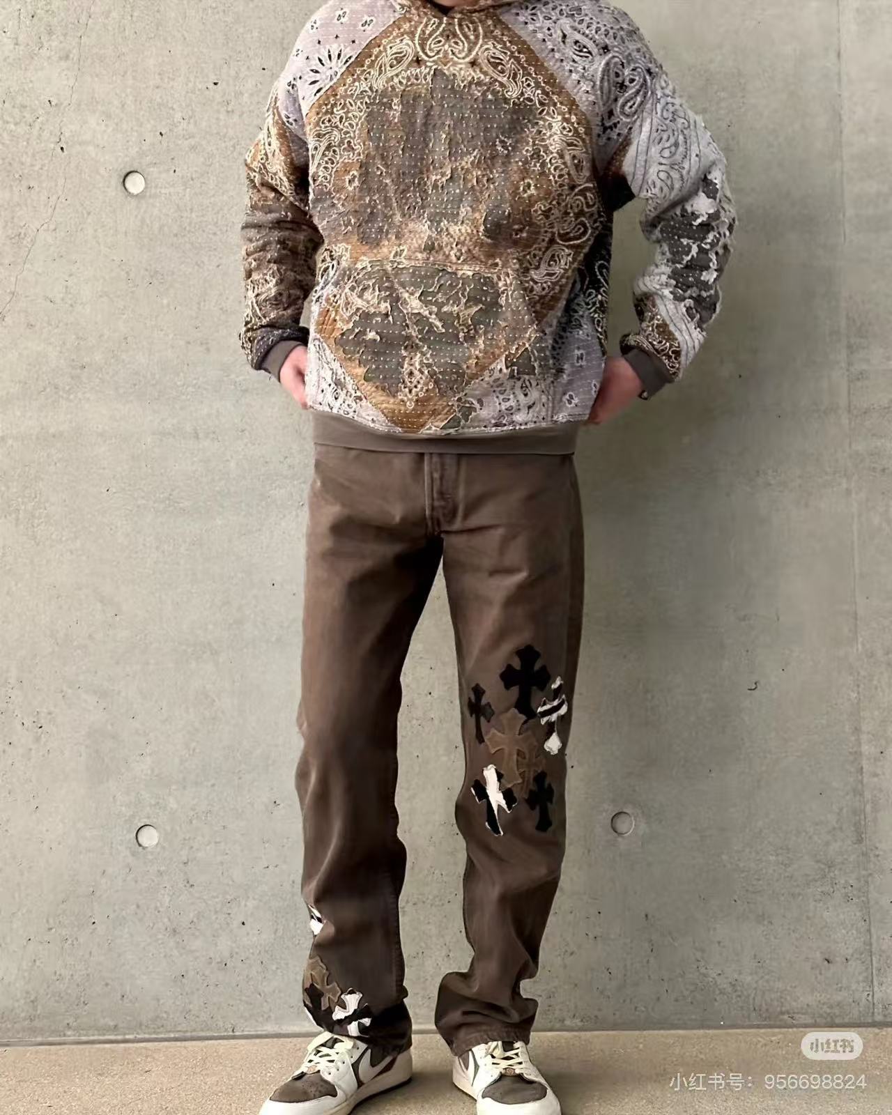 Chrome Hearts Cross Patch Washed Denim Jeans Loose Straight Leg Pants for Men and Women Streetwear Couple Spring Autumn