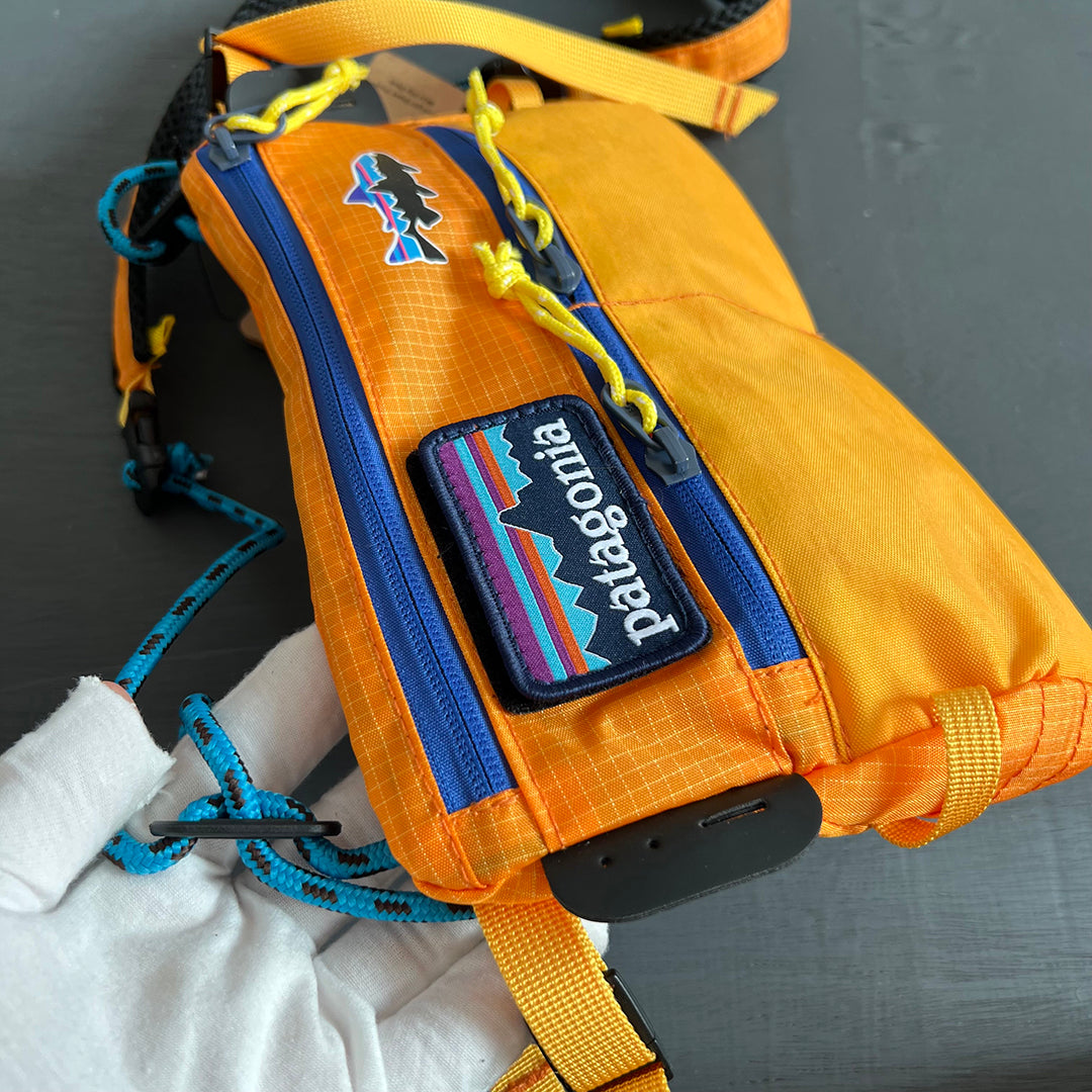 Terravia Mini Hip Pack 1L Lightweight 1-liter Hip Pack Black Color