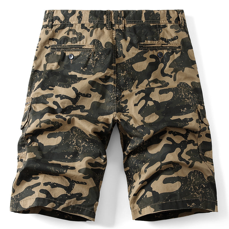 Men's Camo Loose Multi-pocket Shorts