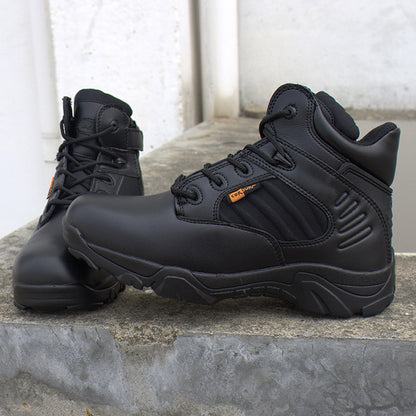 أحذية رجالية للتنزه في الهواء الطلق على الطراز العسكري